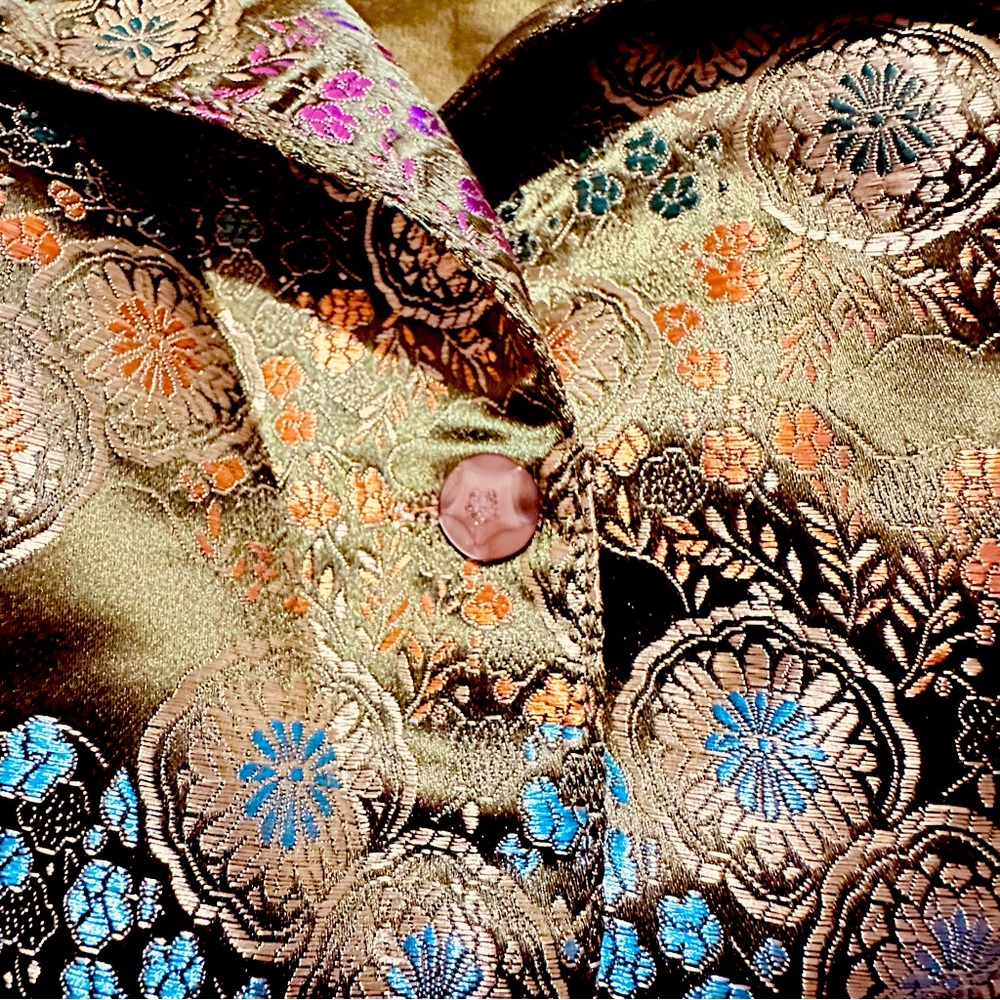 Vintage | Jacket | Vintage Peridot Green Floral Chinese Jacquard Jacket - Picture 7 of 12